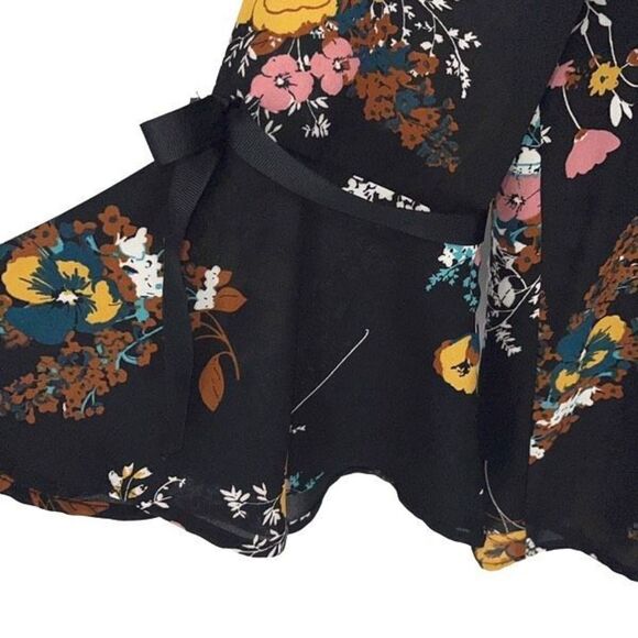 Lily White Womens Floral Bell Sleeve Chiffon‎ Blouse Multicolor Size Medium - Picture 5 of 8